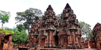 exquisite-pink-temple-banteay-srei