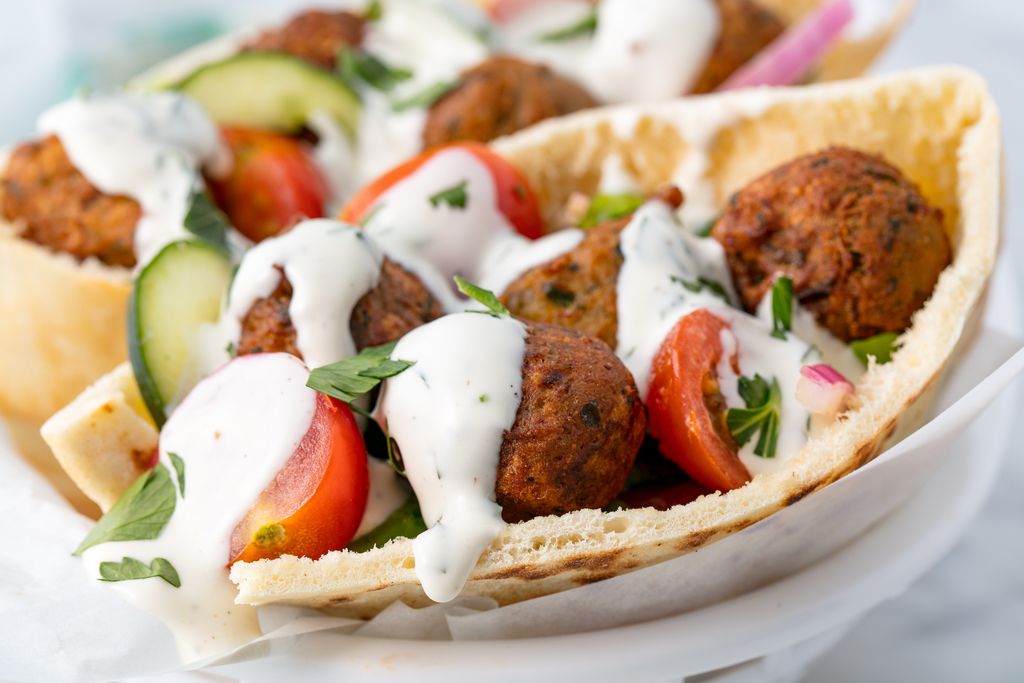 falafel in pita bread