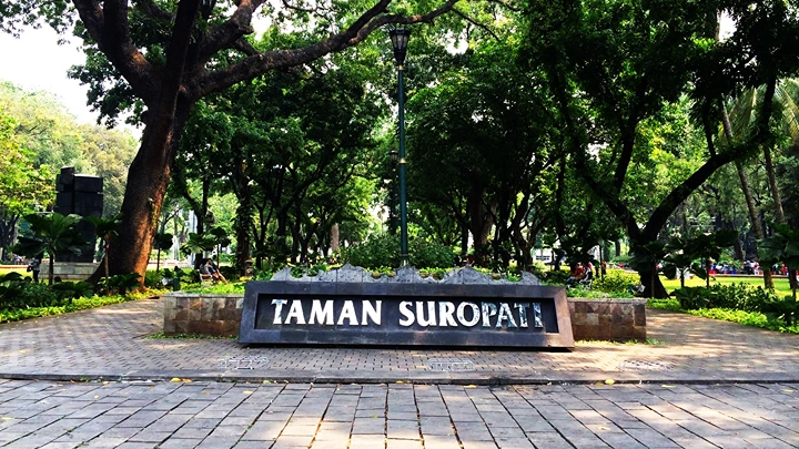 Taman-Suropati