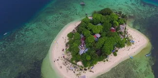 5 Exotic Islands of Indonesia That Are Like Private Islands: Samalona Island