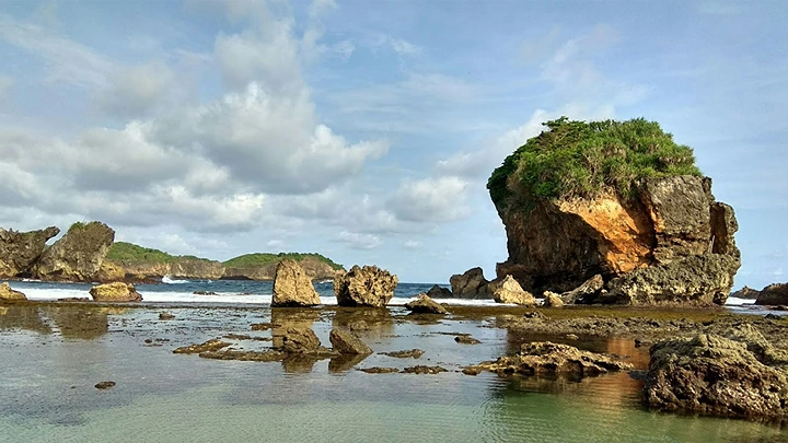 pantai-jungwok-yogyakarta