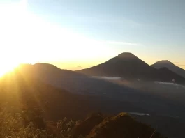 7 Things Everyone Needs to Know About Gunung Bismo 7-things-everyone-needs-to-know-about-gunung-bismo