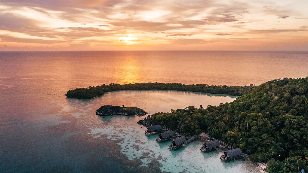 pulau-bawah-anambas-riau