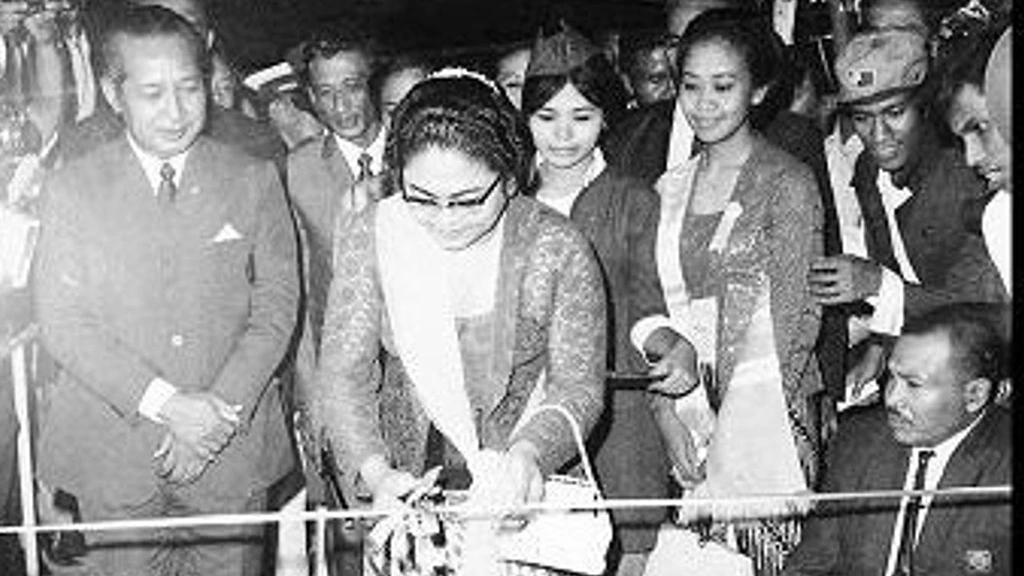 President Soeharto Opened Jakarta Fair 14 Juni 1969