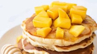 mango-oats-pancake-by-jyoti-chawla