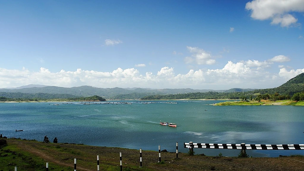 10 Best Wonosobo Vacation Spots to Visit Waduk Wadaslintang