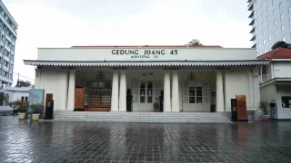 fascinating-facts-about-gedung-joang-45
