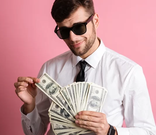 Cultivating 5 Wealth-Building Habits to Financial Success
