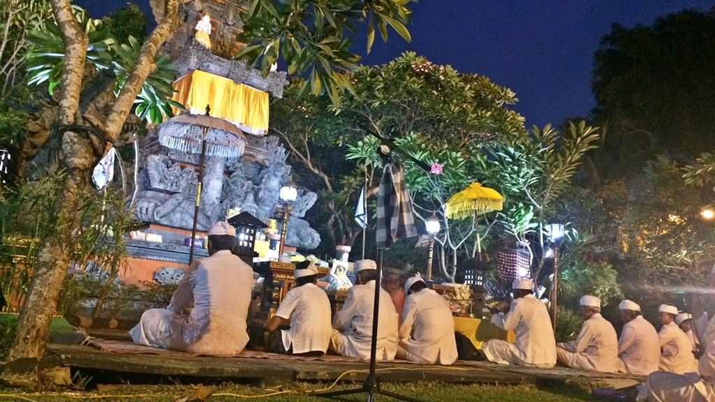 Exploring a Number of Temples in Jakarta Mustika Dharma Temple