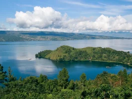 Amazing Things to Do at Lake Toba and How to Get There