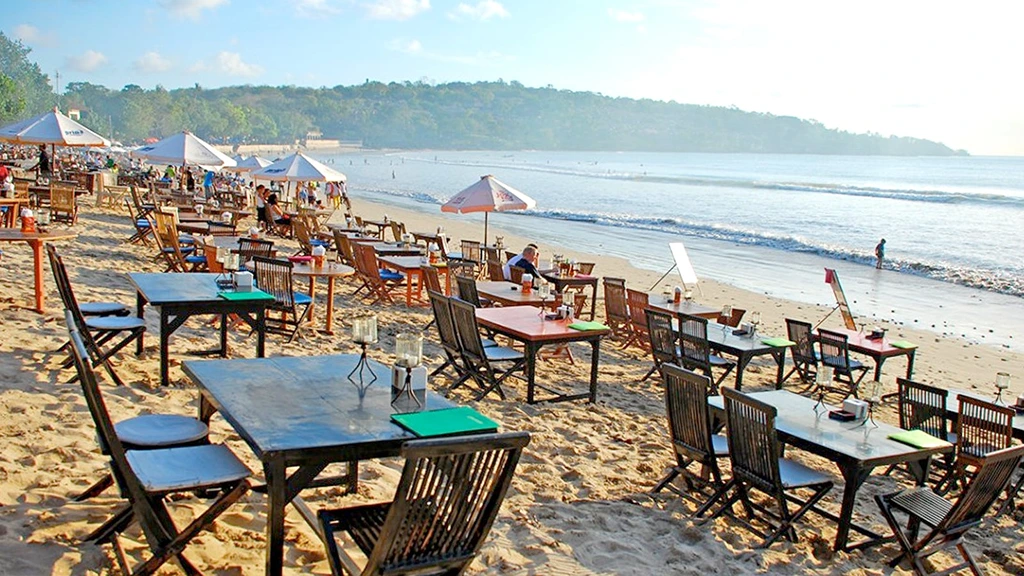 10 Destinations for a Long Weekend in Bali Jimbaran Beach