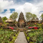10 Destinations for a Long Weekend in Bali Taman Saraswati Temple