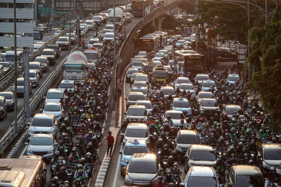 12 Practical Tips to Dealing with Jakarta’s Traffic