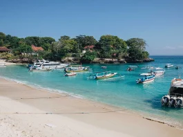 10 Unforgettable Things to Experience in Bali Hai Pontoon, Nusa Lembongan Island