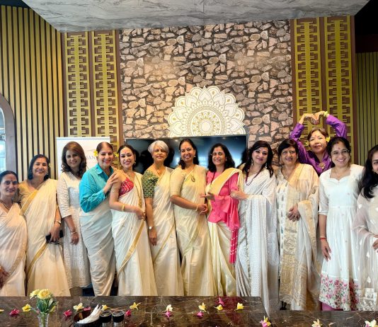 Celebrating Onam with Sadya and Kasavu Sarees