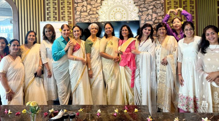 Celebrating Onam with Sadya and Kasavu Sarees