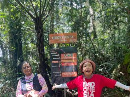 Trekking Gunung Gede via Putri