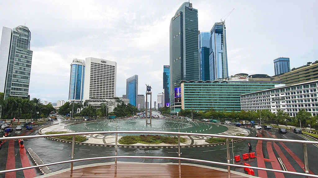 Skydeck Bundaran HI (Bundaran HI MRT Station)