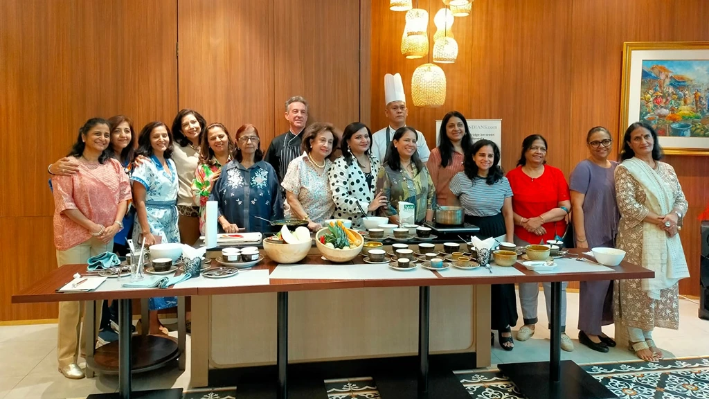 Indoindians Onam Sadya Lunch & Kasavu Saree Meetup