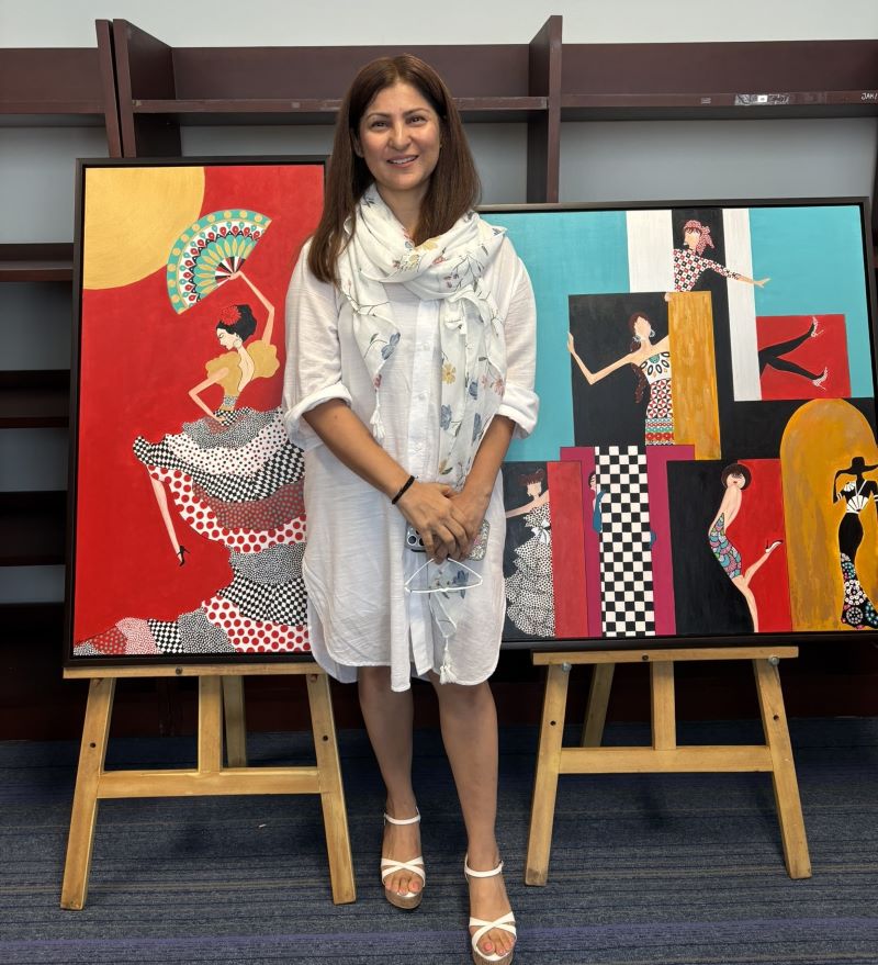 Vaishali Deepak with her artworks